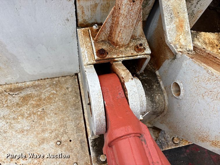 image for item FK2547 1965 Link belt HC-218 crane truck