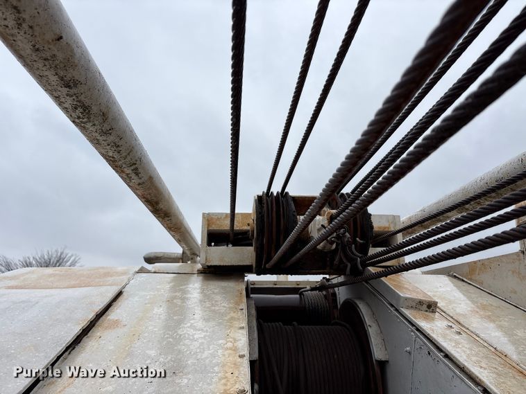 image for item FK2547 1965 Link belt HC-218 crane truck