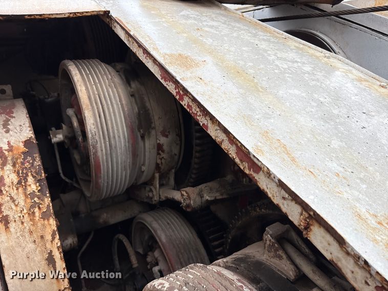 image for item FK2547 1965 Link belt HC-218 crane truck