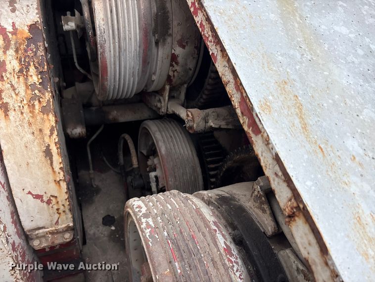 image for item FK2547 1965 Link belt HC-218 crane truck