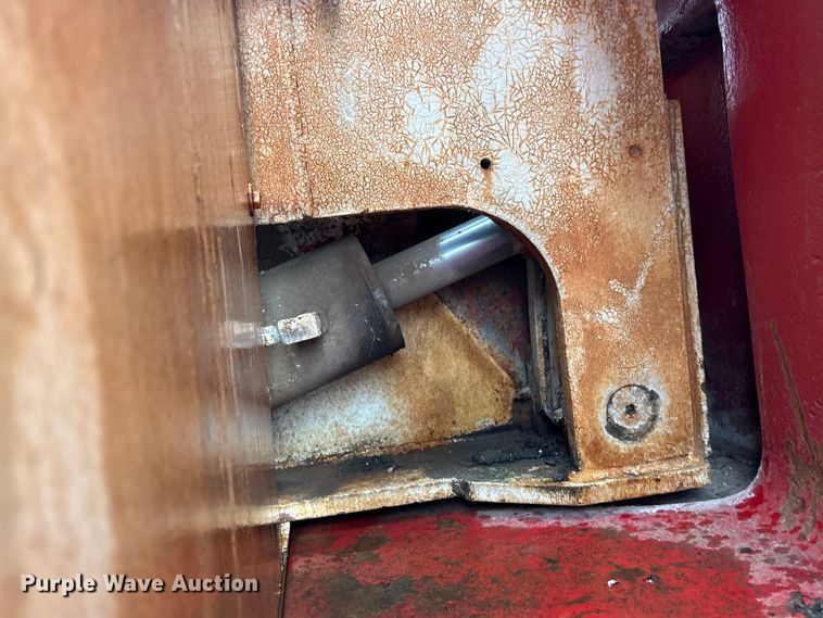 image for item FK2547 1965 Link belt HC-218 crane truck