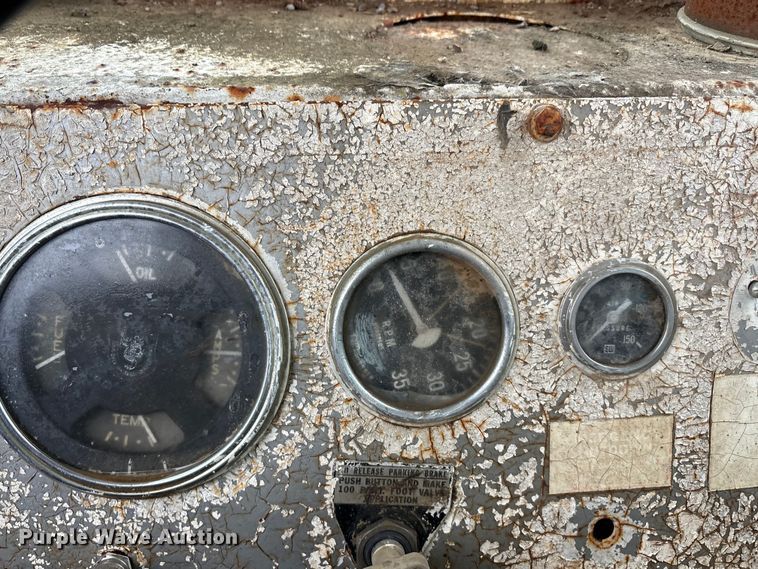 image for item FK2547 1965 Link belt HC-218 crane truck