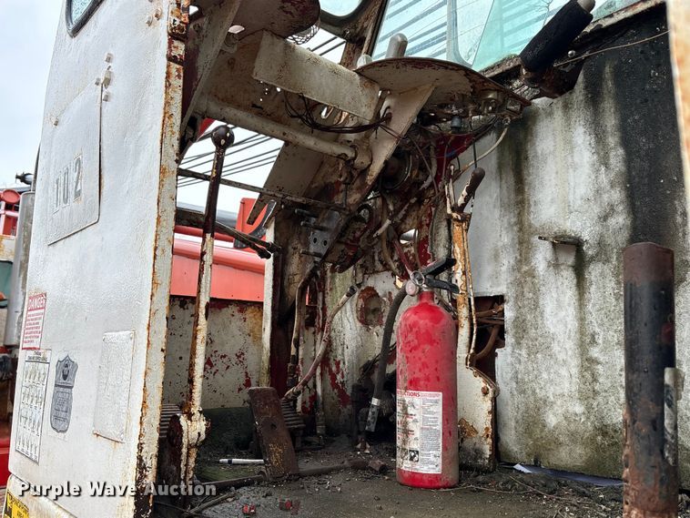 image for item FK2547 1965 Link belt HC-218 crane truck