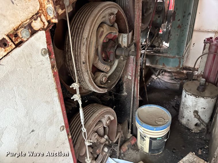 image for item FK2547 1965 Link belt HC-218 crane truck