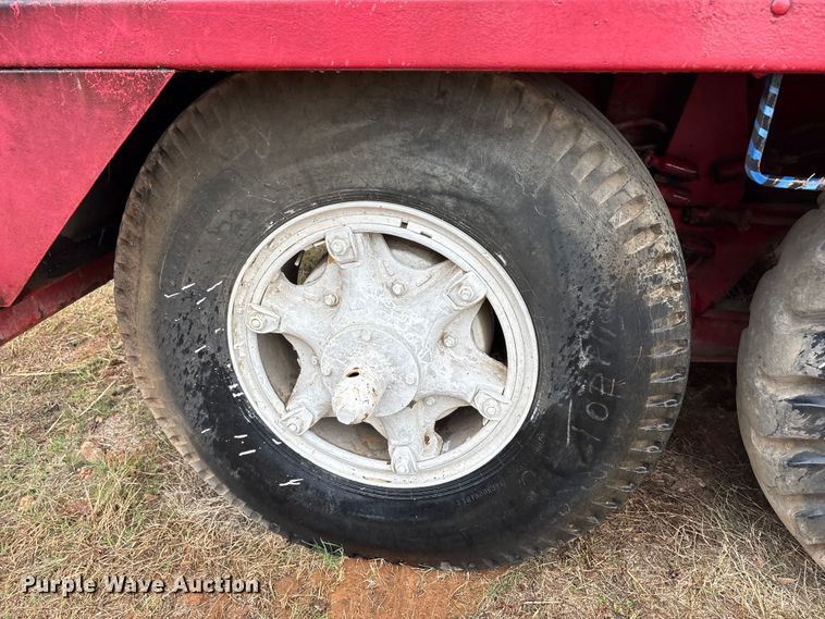 image for item FK2547 1965 Link belt HC-218 crane truck