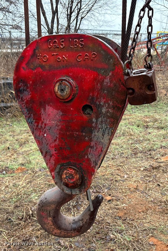 image for item FK2548 1982 Grove 8435G crane truck