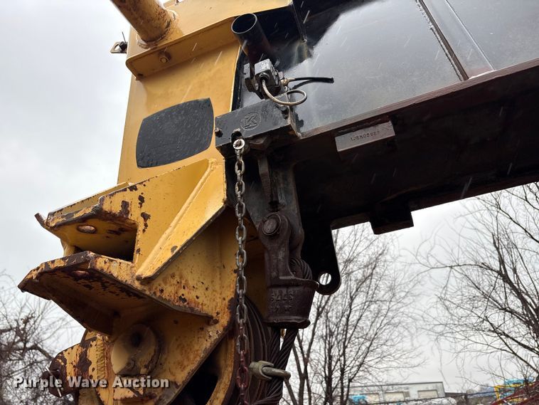 image for item FK2548 1982 Grove 8435G crane truck