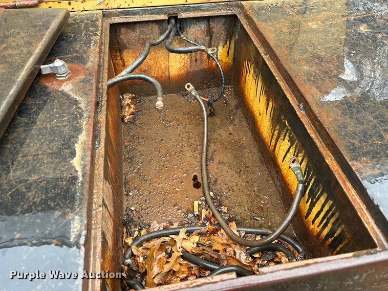 image for item FK2548 1982 Grove 8435G crane truck