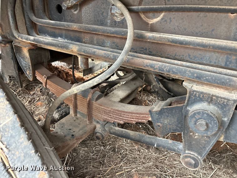 image for item FK2548 1982 Grove 8435G crane truck