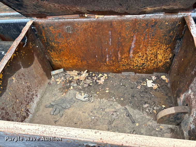 image for item FK2548 1982 Grove 8435G crane truck