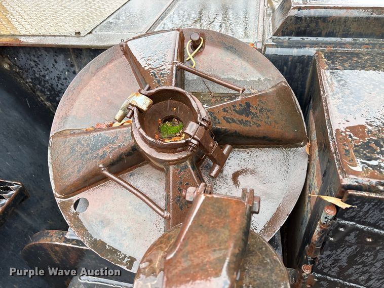 image for item FK2548 1982 Grove 8435G crane truck