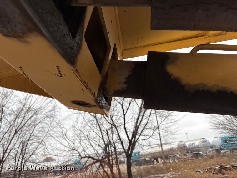 image for item FK2548 1982 Grove 8435G crane truck