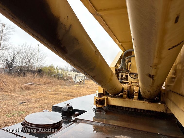 image for item FK2548 1982 Grove 8435G crane truck