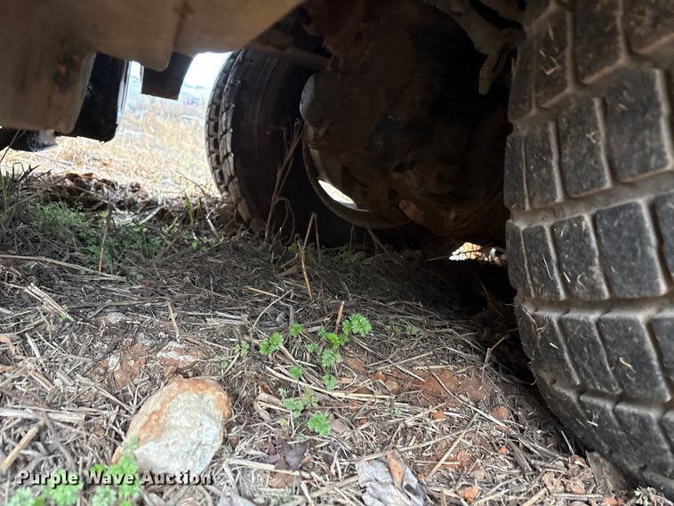 image for item FK2548 1982 Grove 8435G crane truck