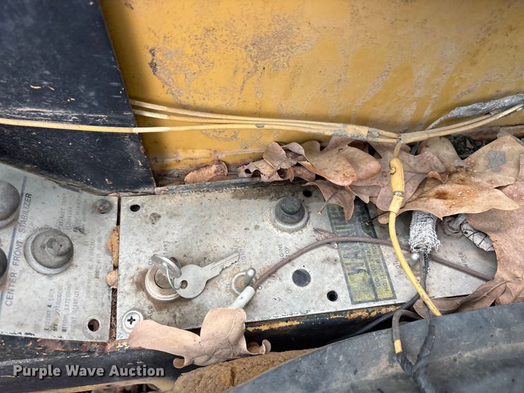 image for item FK2548 1982 Grove 8435G crane truck