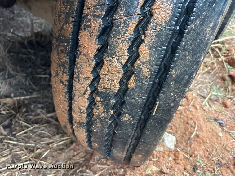 image for item FK2548 1982 Grove 8435G crane truck