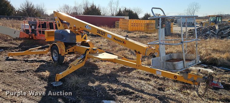 image for item FN5524 Haulotte 3632T boom lift