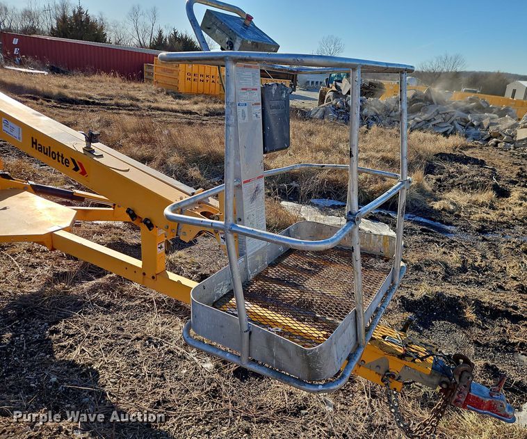 image for item FN5524 Haulotte 3632T boom lift