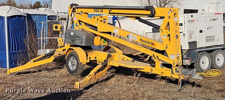 image for item FN5525 Haulotte 4527A boom lift