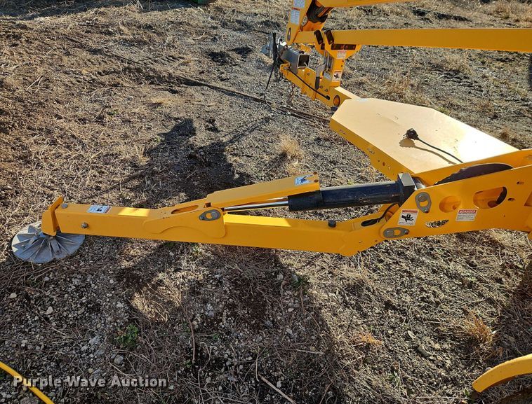 image for item FN5525 Haulotte 4527A boom lift