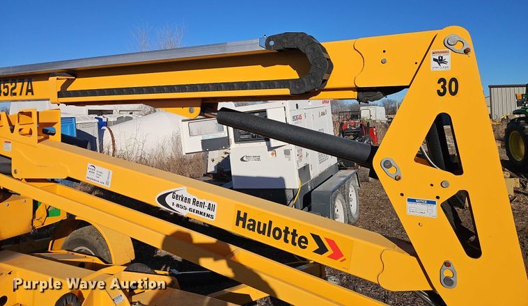 image for item FN5525 Haulotte 4527A boom lift