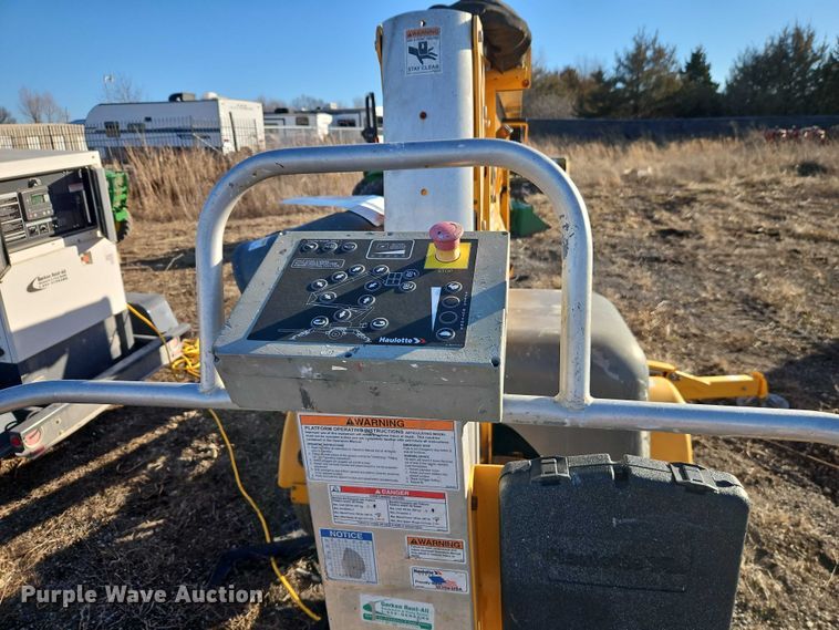 image for item FN5525 Haulotte 4527A boom lift