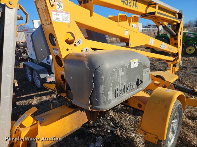 image for item FN5525 Haulotte 4527A boom lift