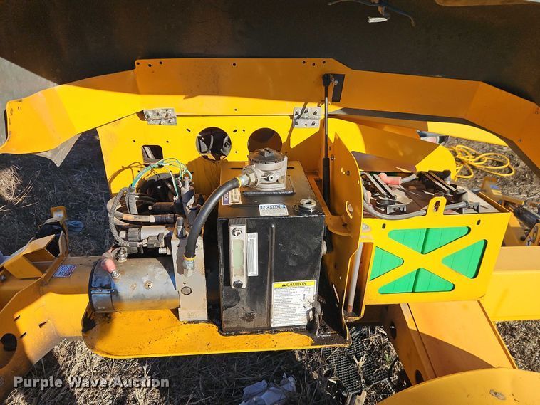 image for item FN5525 Haulotte 4527A boom lift