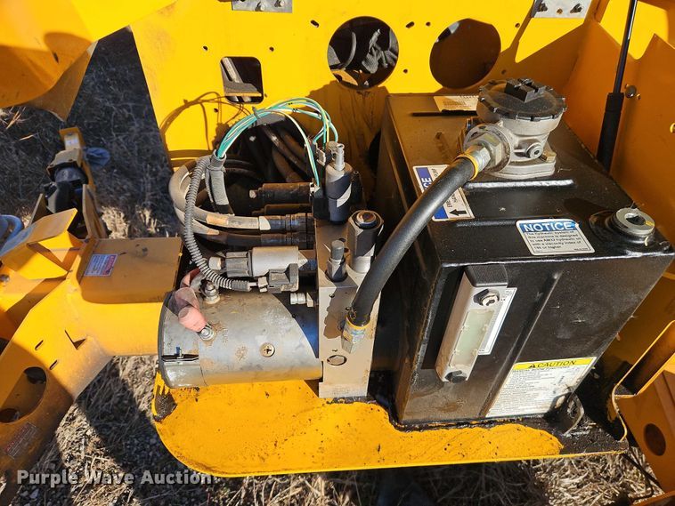 image for item FN5525 Haulotte 4527A boom lift