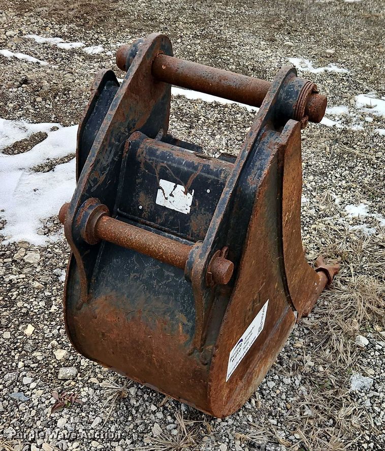 image for item FN5549 Caterpillar 420 backhoe