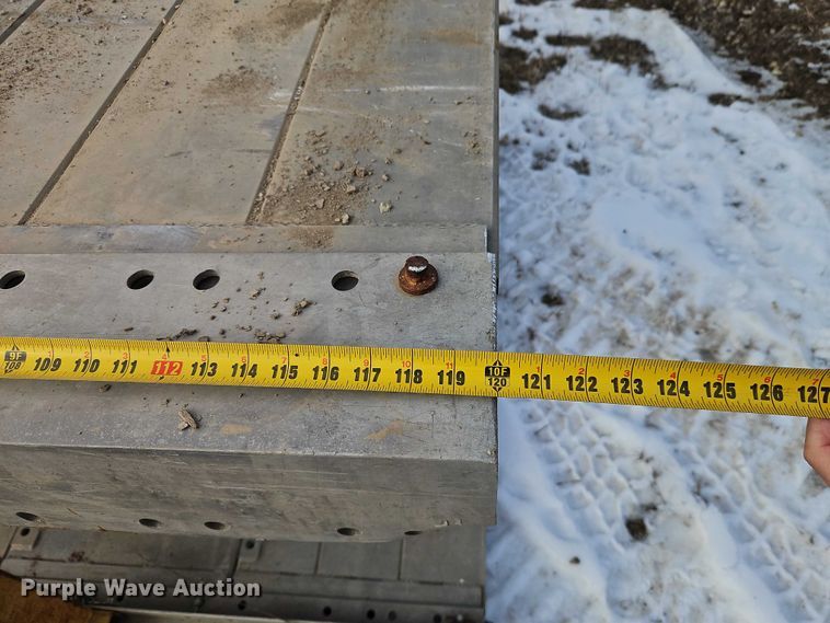 image for item FN5553 Trench box