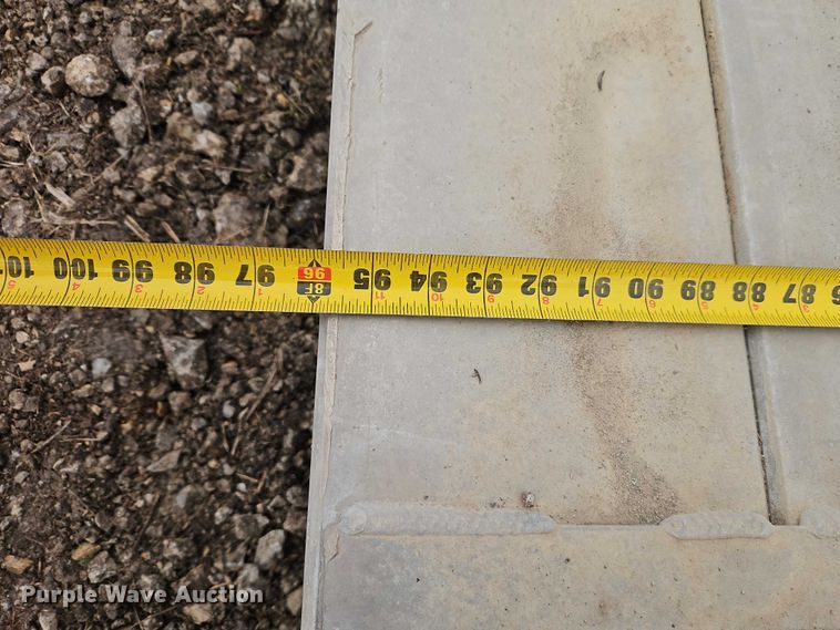 image for item FN5555 Trench box equipment