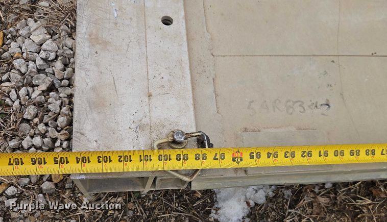 image for item FN5555 Trench box equipment