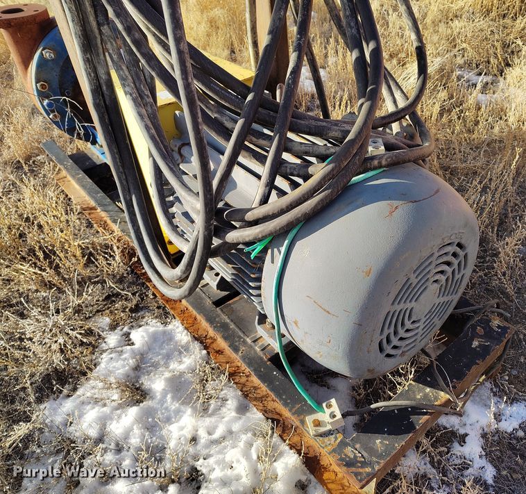 image for item IH9424 Baker SPD mud pump