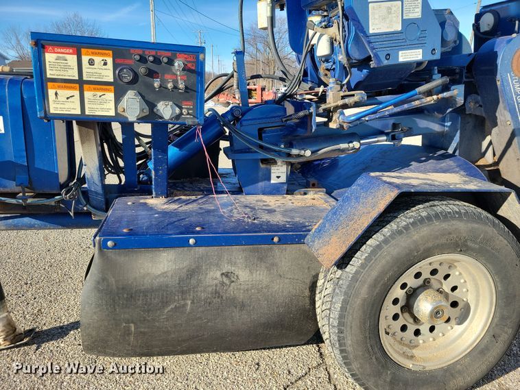 image for item NO9875 Carlton Ox stump grinder