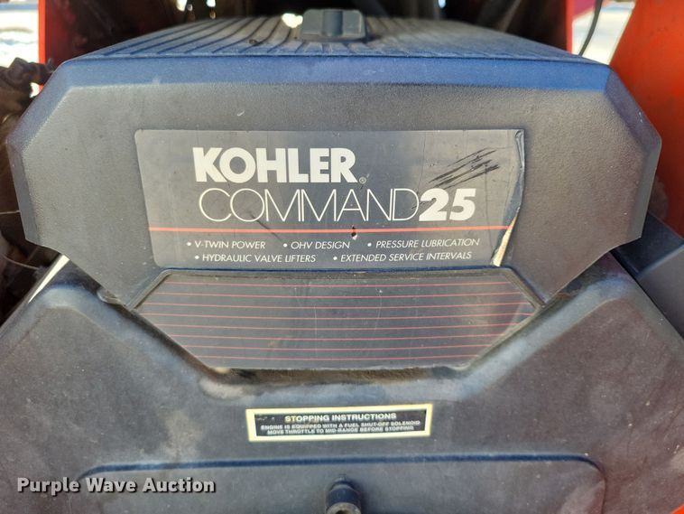 image for item NO9876 2002 Thomas 25G compact utility loader