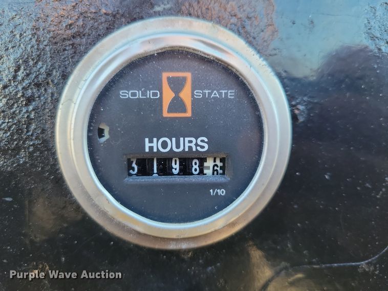 image for item NO9877 Vermeer BC1800 XL wood chipper