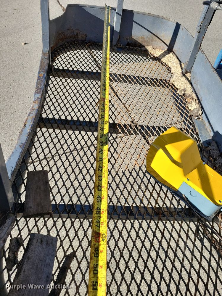 image for item NO9880 2008 Nifty SD64 boom lift