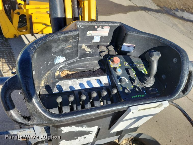 image for item NO9880 2008 Nifty SD64 boom lift