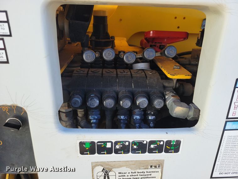 image for item NO9880 2008 Nifty SD64 boom lift