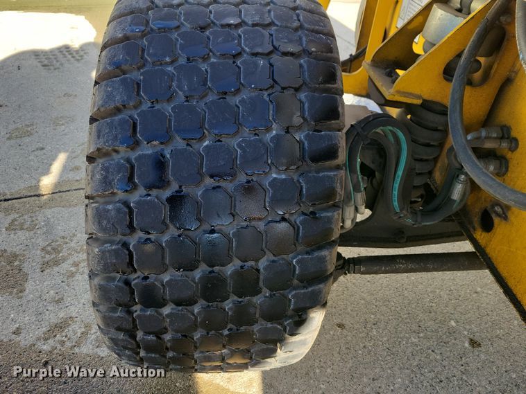 image for item NO9880 2008 Nifty SD64 boom lift