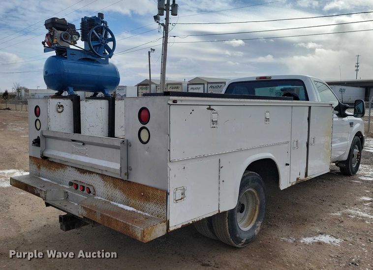 image for item NO9891 2003 Ford F350 Super Duty  utility bed pickup truck