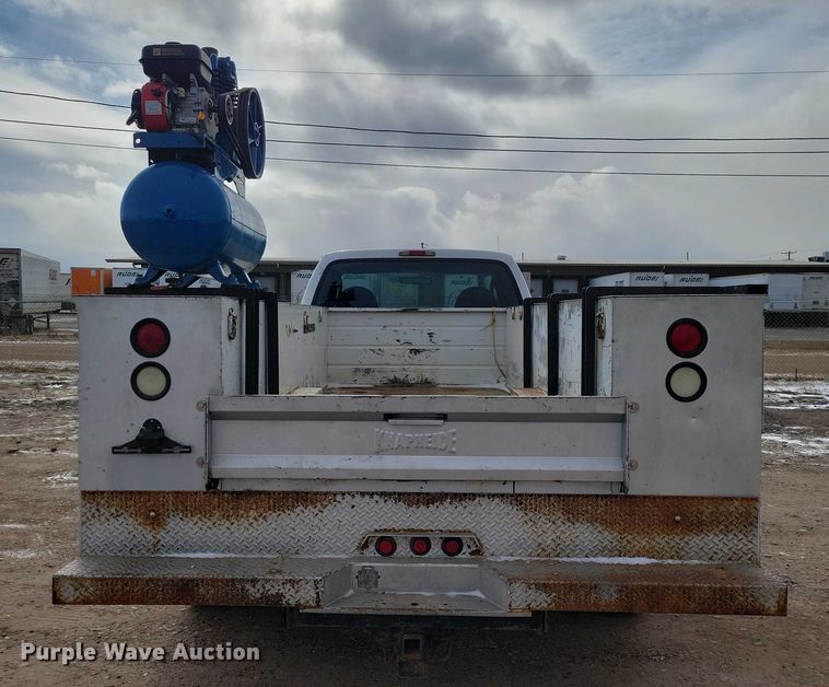 image for item NO9891 2003 Ford F350 Super Duty  utility bed pickup truck