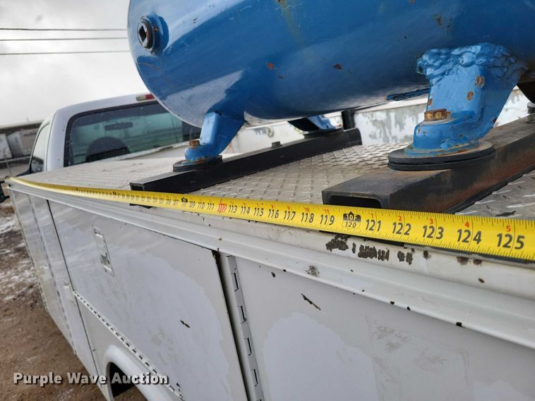 image for item NO9891 2003 Ford F350 Super Duty  utility bed pickup truck