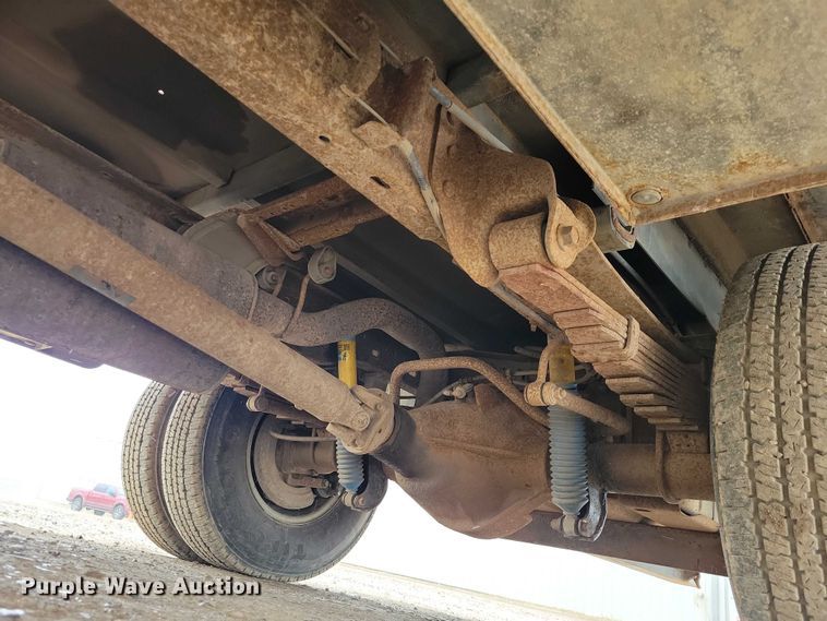 image for item NO9891 2003 Ford F350 Super Duty  utility bed pickup truck