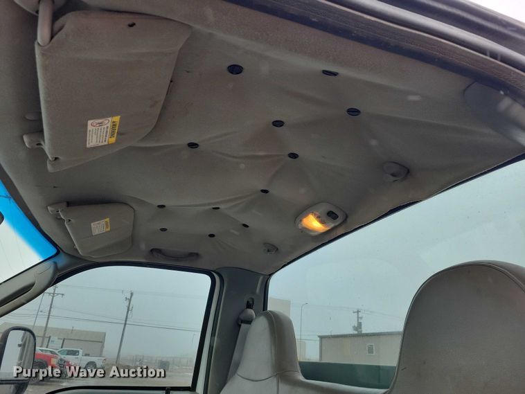 image for item NO9891 2003 Ford F350 Super Duty  utility bed pickup truck