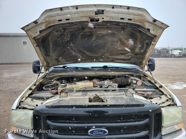 image for item NO9891 2003 Ford F350 Super Duty  utility bed pickup truck