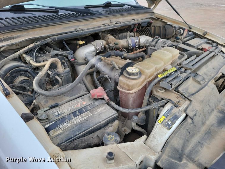 image for item NO9891 2003 Ford F350 Super Duty  utility bed pickup truck