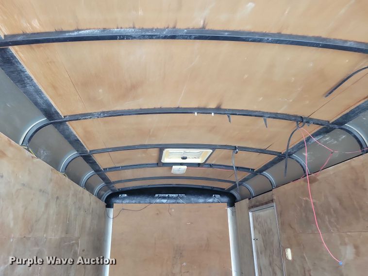 image for item NO9902 1999 Shadowmaster  enclosed cargo trailer