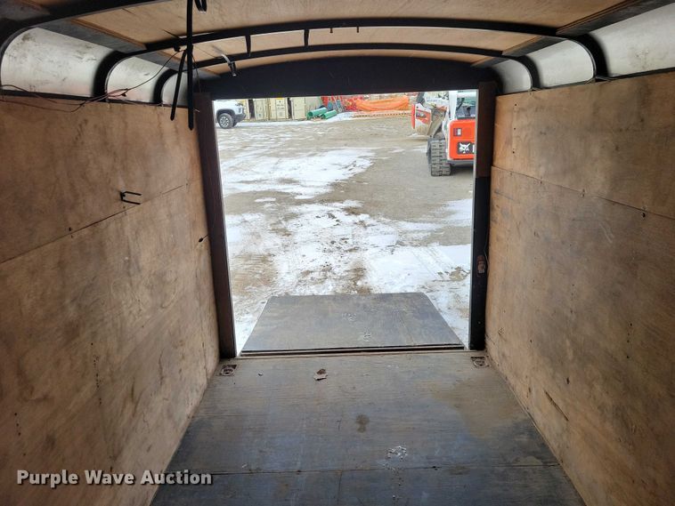 image for item NO9902 1999 Shadowmaster  enclosed cargo trailer
